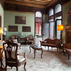 Palazzetto Pisani Grand Canal Affittacamere