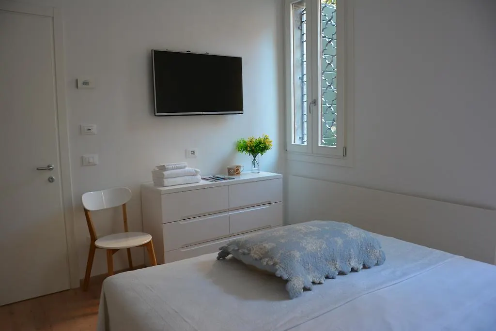 San Marco Design Suites Venice Guest house